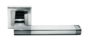 Ручка дверная MORELLI MH-35 SN/BN-S «PANTS», цвет — белый никель/черный никель