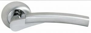 Ручка дверная MORELLI MH-19 SC/CP «HALL», цвет — матовый хром/полированный хром